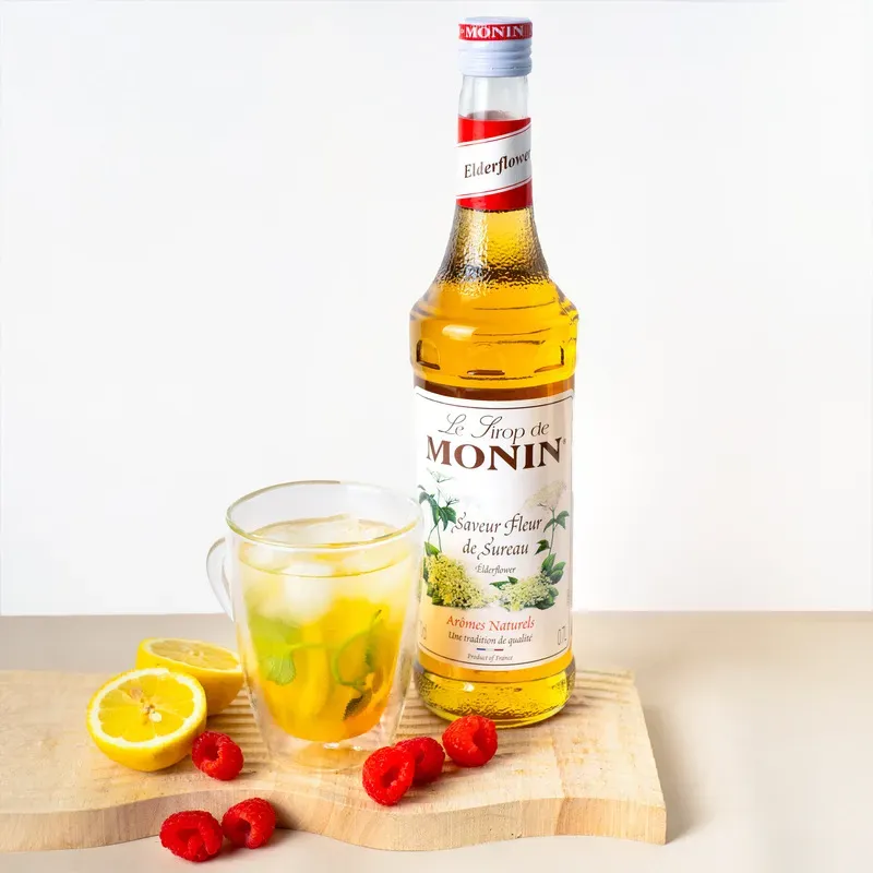 Syrop Monin Elderflower o smaku kwiatów czarnego bzu 700 ml