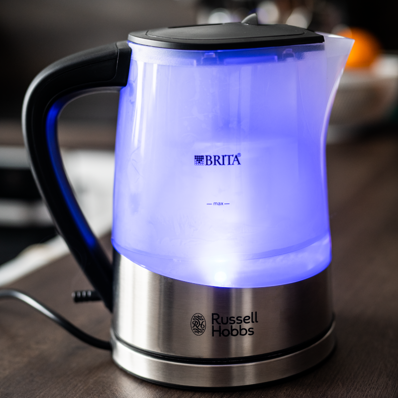 Czajnik elektryczny filtrujący Russell Hobbs Purity