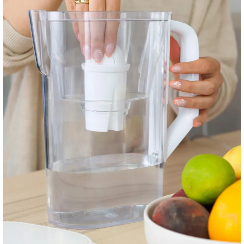 Dzbanek filtrujący Wessper D3 Slim 2,7 l biały z filtrem Aquaclassic w zestawie z 2 filtrami Dzbanek filtrujący Wessper D3 Slim 2,7 l biały z filtrem Aquaclassic w zestawie z 2 filtrami
