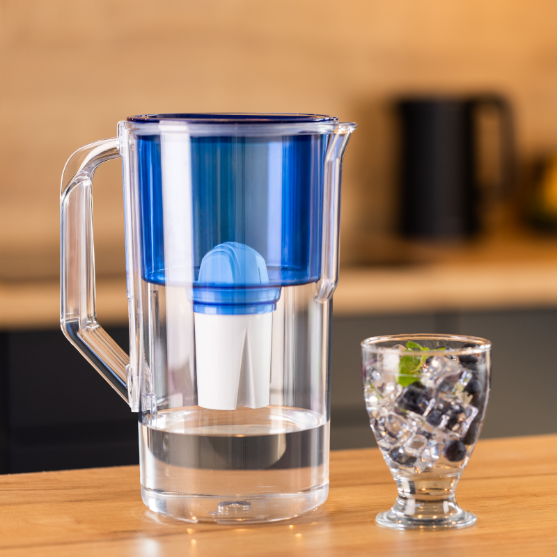 Dzbanek filtrujący Wessper D1 Solid Aquaclassic 2,8 l niebieski z filtrem Aquaclassic Dzbanek filtrujący Wessper D1 Solid Aquaclassic 2,8 l niebieski z filtrem Aquaclassic