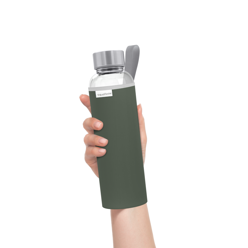Szklana butelka na wodę w zielonym, neoprenowym etui AquaFloow 700 ml Szklana butelka na wodę w zielonym, neoprenowym etui AquaFloow 700 ml