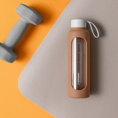 Szklana butelka na wodę 0,5 l Wessper B1 Borosilicate Mokka – szczelna, bez BPA, z miarką