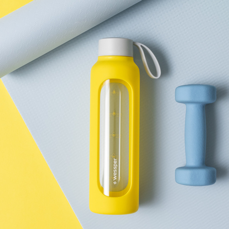 Szklana butelka na wodę 0,5 l Wessper B1 Borosilicate Sun – szczelna, bez BPA, z miarką Szklana butelka na wodę 0,5 l Wessper B1 Borosilicate Sun – szczelna, bez BPA, z miarką