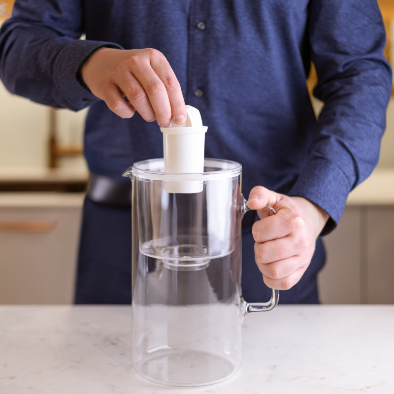 Dzbanek filtrujący szklany Wessper D2 Borosilicate 3 l biały w zestawie z 2 filtrami Aquaclassic