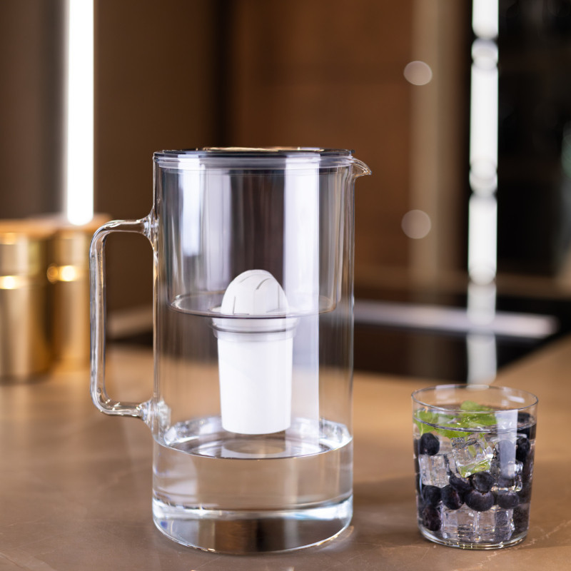 Dzbanek filtrujący szklany Wessper D2 Borosilicate 3 l czarny w zestawie z 2 filtrami Aquaclassic
