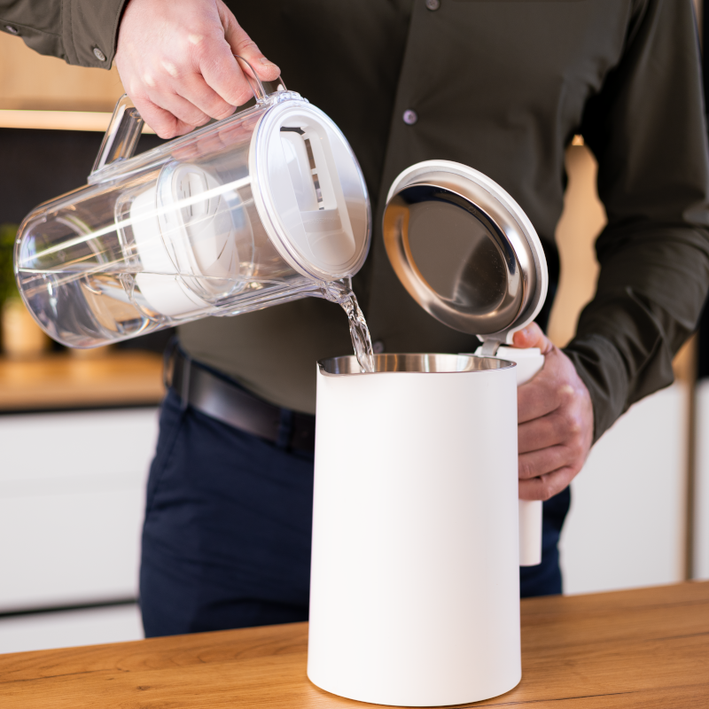 Dzbanek filtrujący Wessper D1 Solid 2,8 l biały z filtrem Aquamax Dzbanek filtrujący Wessper D1 Solid 2,8 l biały z filtrem Aquamax