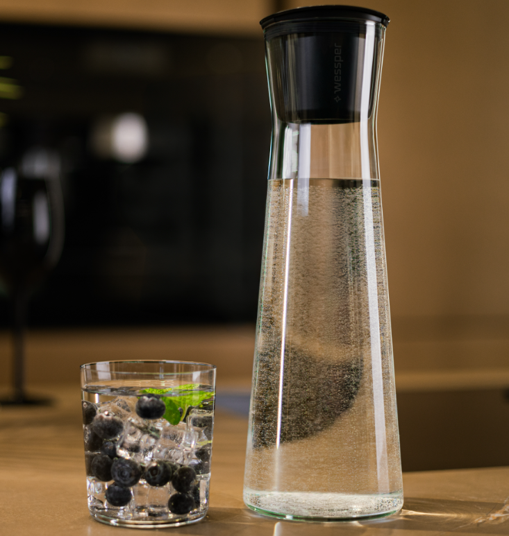Karafka filtrująca Wessper K1 BOROSILICATE, czarna z filtrem Actitex Disc