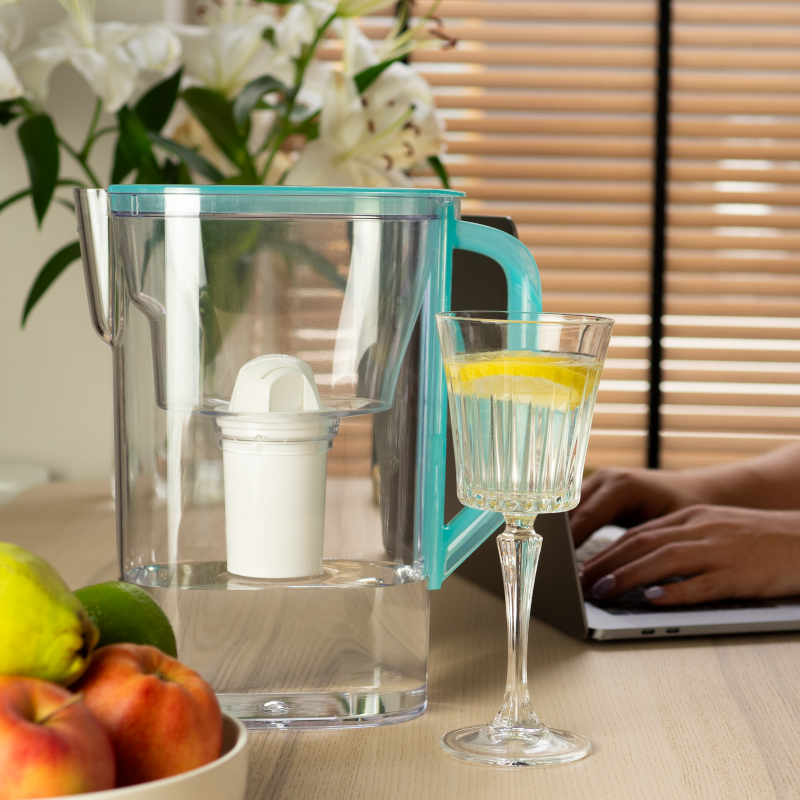 Dzbanek filtrujący Wessper D3 Slim Aquaclassic 2,7 l miętowy z filtrem